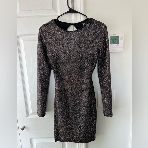 Windsor sparkle black dress - Picture 1 of 3